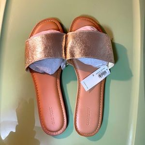 Sandals - Flip Flop - Size 10 - Bronze - New